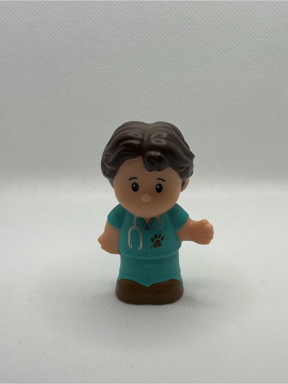 2/20$ 🐮 Fisher Price Little People 2014 Veterinary Vet Doctor Male Brown Hair
